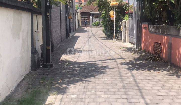 Nice 2 Storey House Unfurnished SHM on Jalan Antasura, Denpasar 2