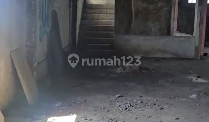 Shop House/ 3-Story Building on Bypass Ida Bagus Ketewel Bali Street