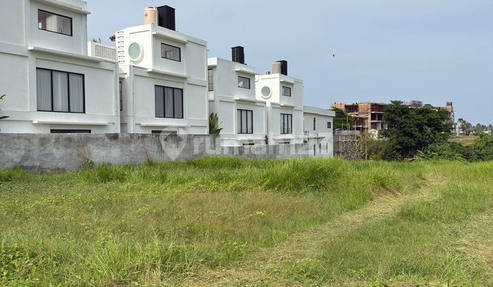 LEASE LAND NEAR SESEH BEACH