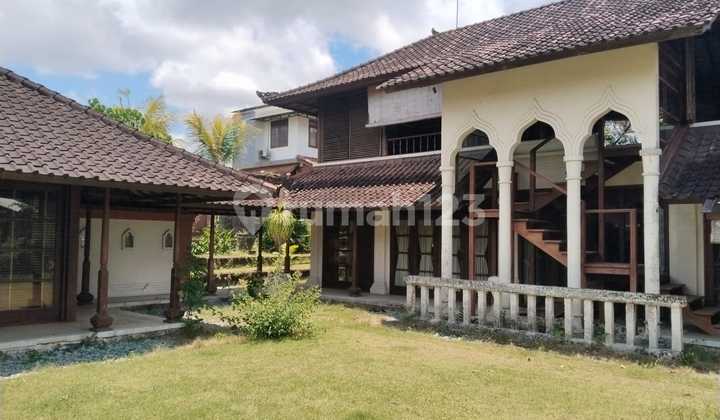 PREMIUM BEACHSIDE LAND IN BATU MEJAN CANGGU BALI