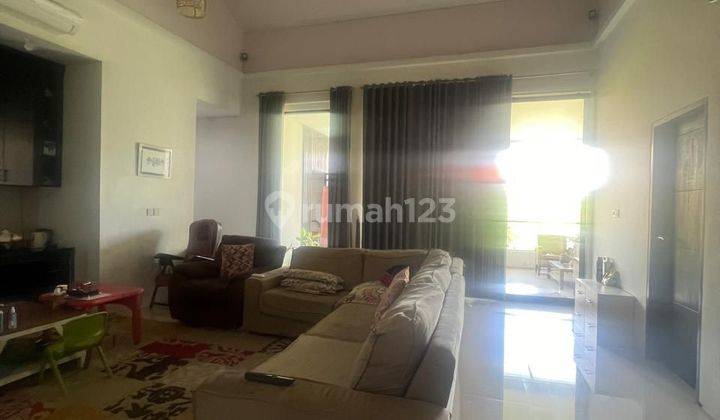 Rumah 2 Lantai Bagus Unfurnished SHM di Mahendradata, Denpasar 2