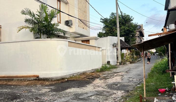 Cheap Land Area in Canggu Near Atlas Cheap Land Area in Canggu Near Atlas