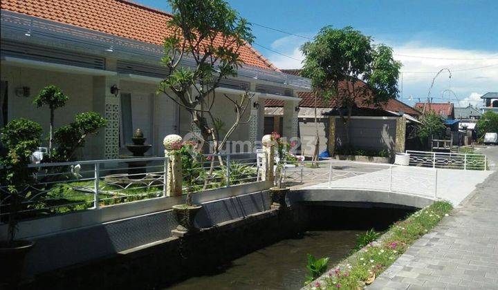 Kost Guest House di Denpasar Selatan Jalan Raya Pemogan