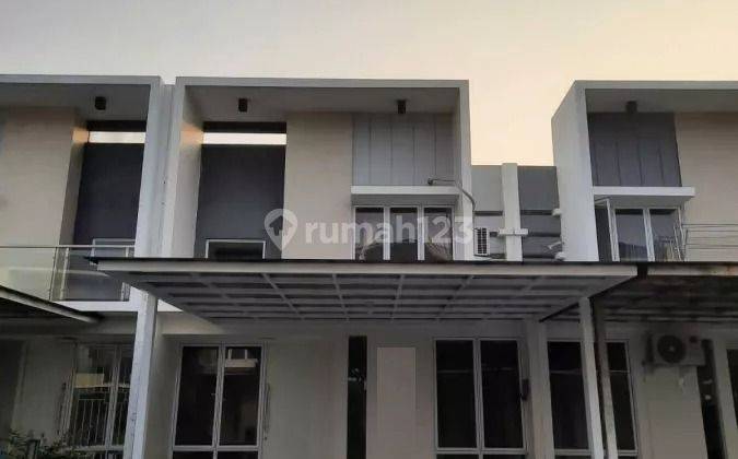 Rumah 2lt 6x15 90m 3+1KT Cluster Yarra JGC Jakarta Garden City  1