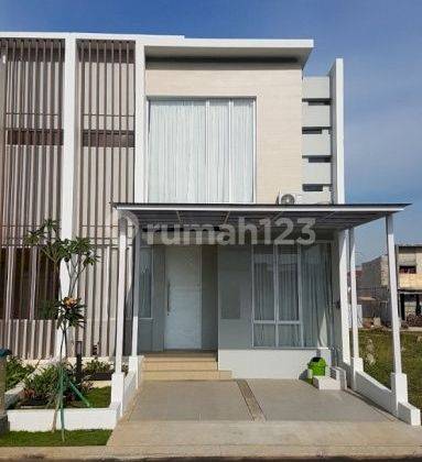 Rumah 2lt 7x15 105m 3+1KT Cluster Yarra Jgc Jakarta Garden City 1