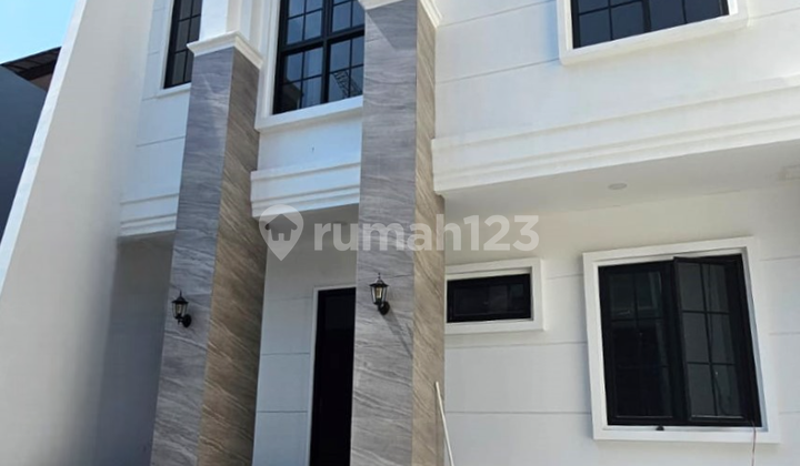 Rumah brand new 8x17 136m 4KT Pluit Penjaringan Jakarta Utara Rumah brand new 8x17 136m 4KT Pluit Penjaringan Jakarta Utara