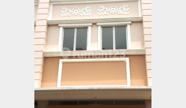 Ruko The Walk 5x14 70m JGC Jakarta Garden City Cakung