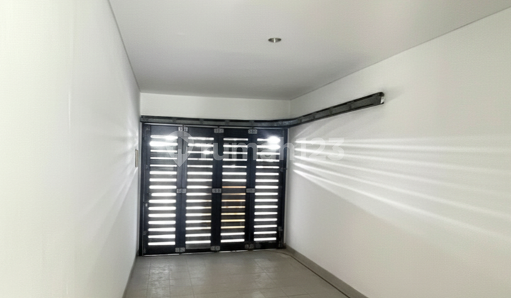 House 12x20 240m 4BR Palm Spring Cluster JGC Jakarta Garden City 2