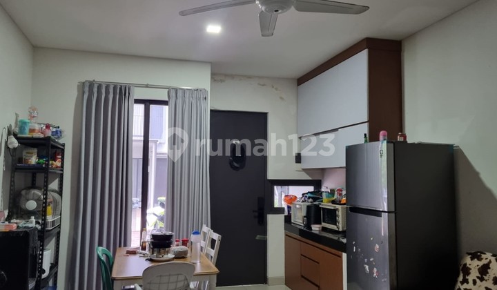 Rumah 2lt 7x12 84m 3KT Cluster Wisteria Metland Menteng Cakung