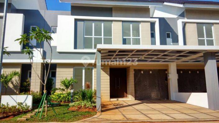 Rumah 2lt 10x22 4KT Cluster Palm Spring JGC Jakarta Garden City 1