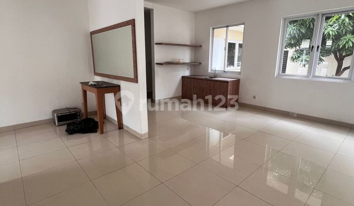 2-Story House 244M Type 4BR Cluster Dbanyan Jgc Jakarta Garden City 2