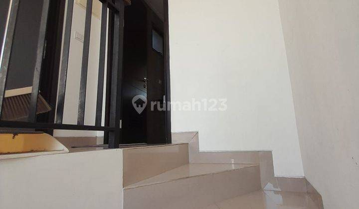 Rumah Di Pik 2 Cluster Hawaii Ukuran 4.5 X 10, 2 Lantai, Bagus 2