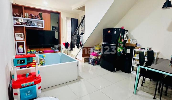 House in Green Lake City, Size 4x15, Semi-Furnished, Good 2