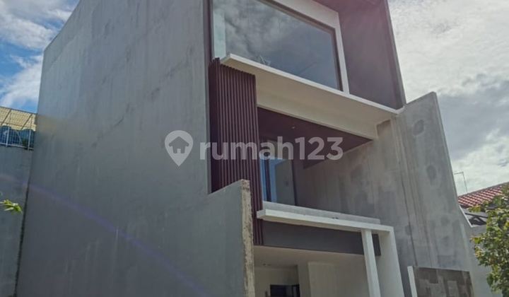 Rumah Baru Di Permata Buana Ukuran 8 X 18, 4 Lantai Bagus Dam Rapikuran  2