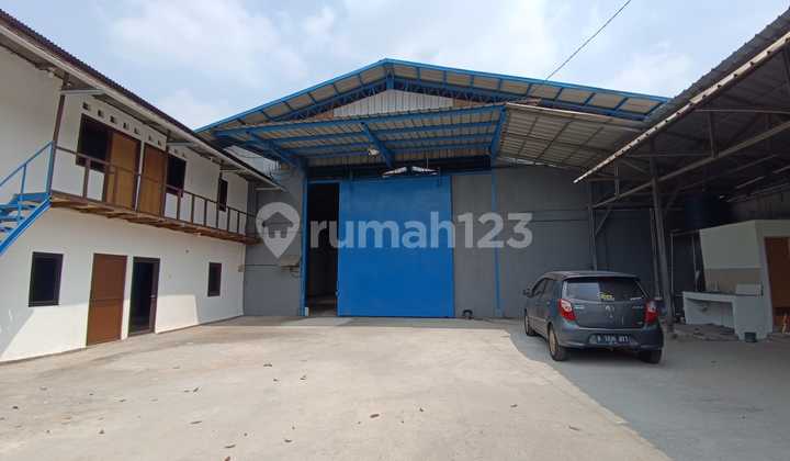 Gudang di Kav Dpr Cipondoh Luas Tanah 800M2 Luas Bangunan 480 M2, Ada Officenya Msuk Kontener 40 Ft, Bagus