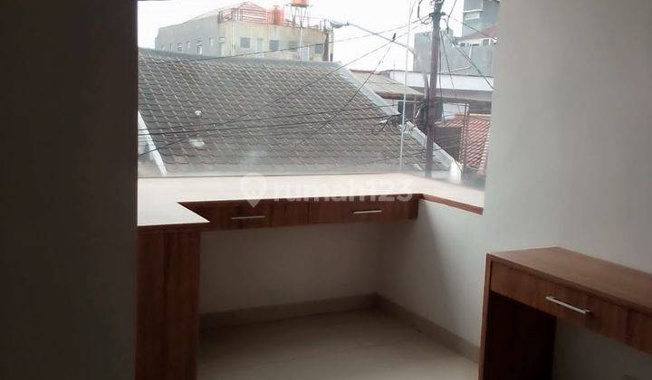 Disewakan rumah terawat dan siap huni di Komplek Istana Regency Sudirman Cijerah 9