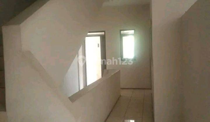 Dijual ruko rendeng di lokasi strategis Kota Baru Parahyangan 6