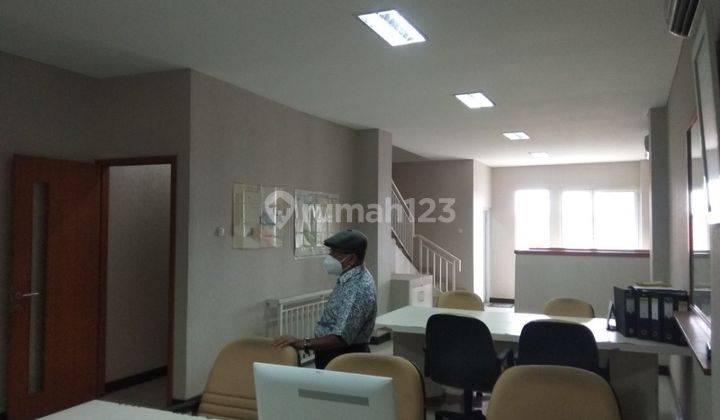 Ruko 3 Lantai Bagus Di Mainroad Bkr BandunG 1