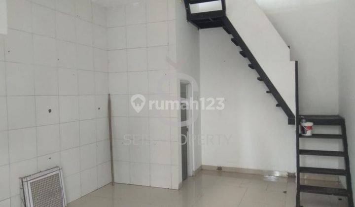 Ruko di Sarijadi, Bandung 48 m Bagus SHM 8