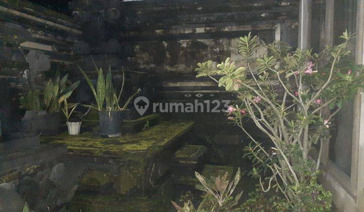 Rumah Sewa Jl Gatsu Barat 12