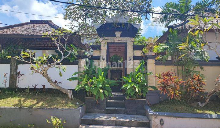 Jual Villa Cantik di Edenia hanya 4 menit ke pantai Melasti Ungasan 2