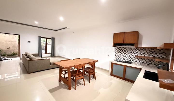 Di Sewa Rumah Di Komplek Royal Garden, Taman Giri Nusa Dua, One Gate System 2