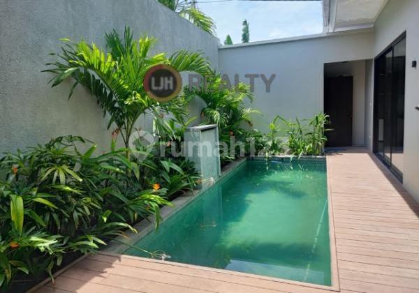 Villa for rent in Munggu strategic location, new building, near Seseh Beach