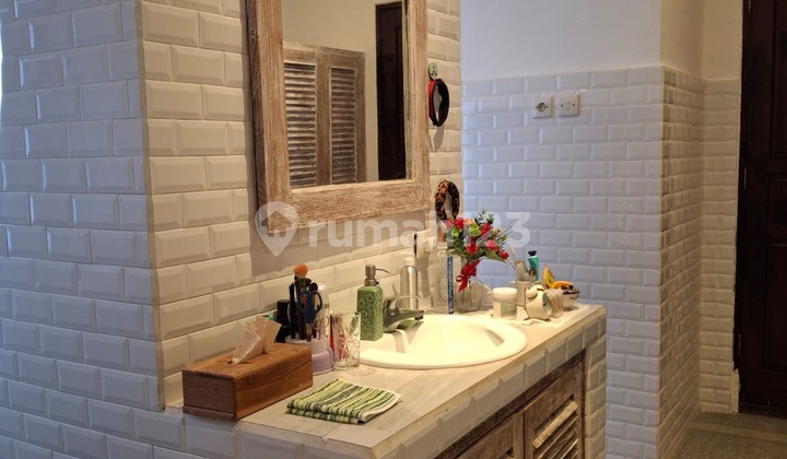 Villa Sewa Yang Cantik Dan Nyaman Dengan 3 Kamar Tidur Di Bumbak, Kerobokan Villa Sewa Yang Cantik Dan Nyaman Dengan 3 Kamar Tidur Di Bumbak, Kerobokan