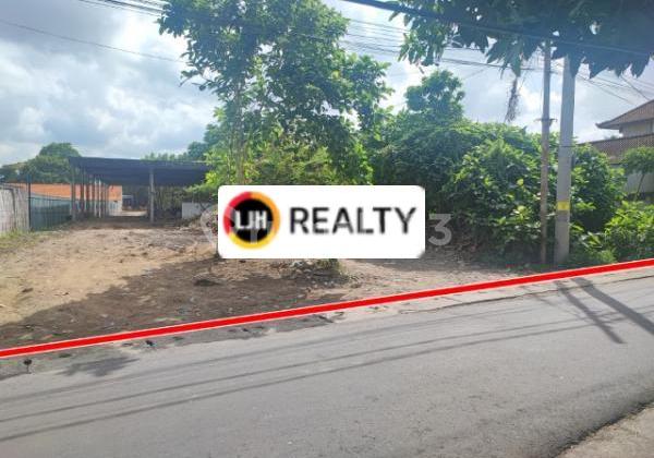 Land For Sale At Kerobokan Kelod Strategic Location, Good Access, Close To Seminyak Area Land For Sale At Kerobokan Kelod Strategic Location, Good Access, Close To Seminyak Area