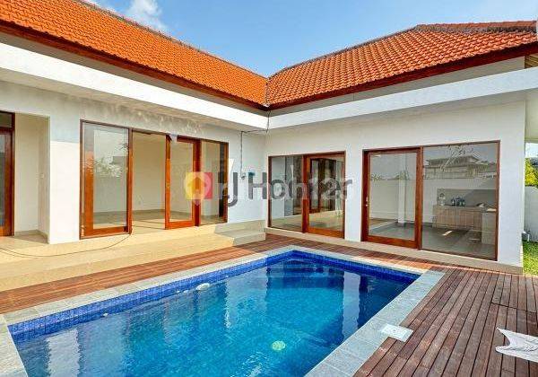 2 bedrooms villa for rent at Kerobokan, strategic location with new building, close to Berawa area 1