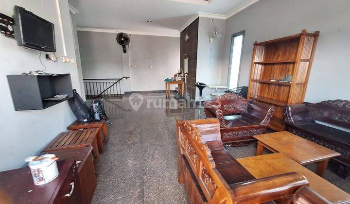 Shophouse for Rent in Renon, With 4 Bedrooms 2