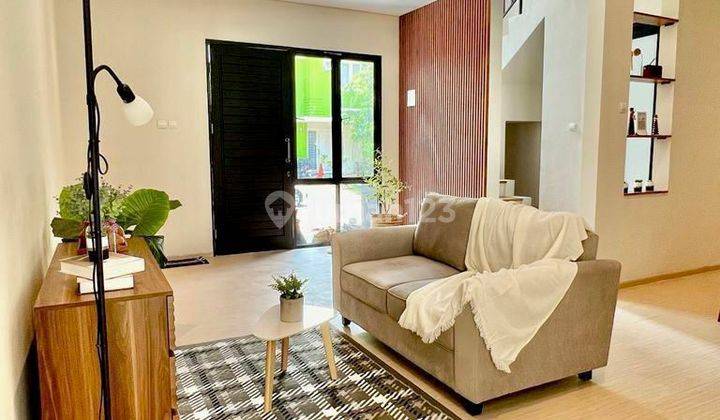 Rumah Baru Cakep Dekat Taman 2