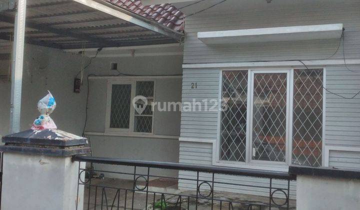 Rumah 1 lantai. Dekat sekolah Binus, pintu Tol Jelupang - Jakarta 1