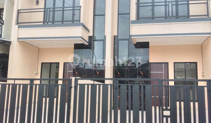 Minimalis Modern Siap Huni. Dekat Ke Jalan Raya, Sekolah Athalia & Ke Tol