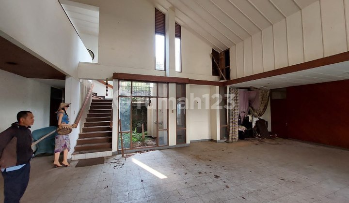 Cheapest Villa House in Dago next to Jayakarta Bandung City Cheapest Villa House in Dago next to Jayakarta Bandung City