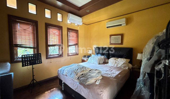 Sturdy house, ready to occupy, near Pasteur Toll Road, Maranatha University Bandung. 2