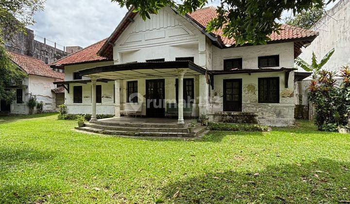 Termurah Tanah Luas Rumah Heritage Belanda Sayap Riau Bandung 1