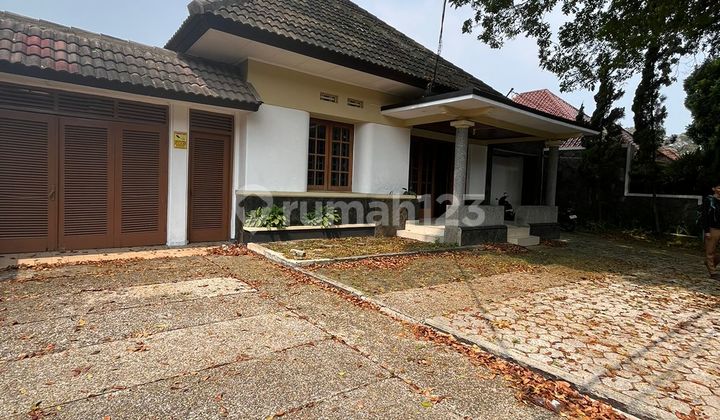 Disewakan Unit Rumah cocok Untukkantor Caffe di Dago Lokasi Bagus 1