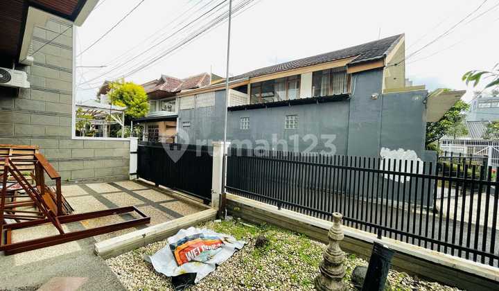 Rumah Minimalis kokoh Semi Furnish di Buah Batu Bandung Kota Rumah Minimalis kokoh Semi Furnish di Buah Batu Bandung Kota