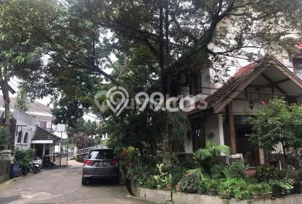 Rumah di Hoek cluster di sayap Dago Tubagus ismail Bandung Kota Rumah di Hoek cluster di sayap Dago Tubagus ismail Bandung Kota