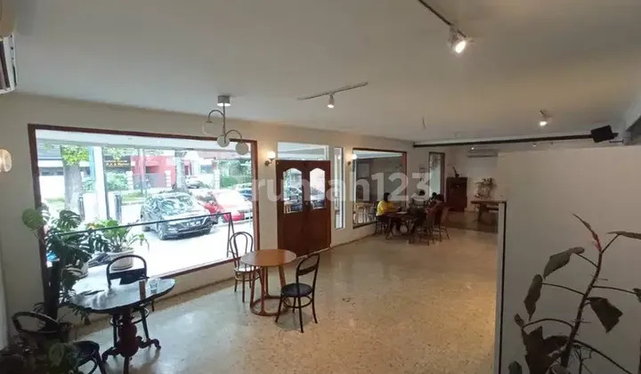 Caffe Restoran di Sayap Riau lokasi sangat Strategis Bandung Caffe Restoran di Sayap Riau lokasi sangat Strategis Bandung