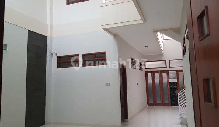 Jual Rumah Siap Huni di Sayap Riau Bengawan Pusar Kota Bandung Jual Rumah Siap Huni di Sayap Riau Bengawan Pusar Kota Bandung