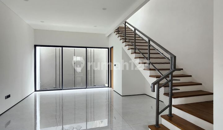 Rumah baru minimalis nyaman di Turangga sekelimus Bandung Kota