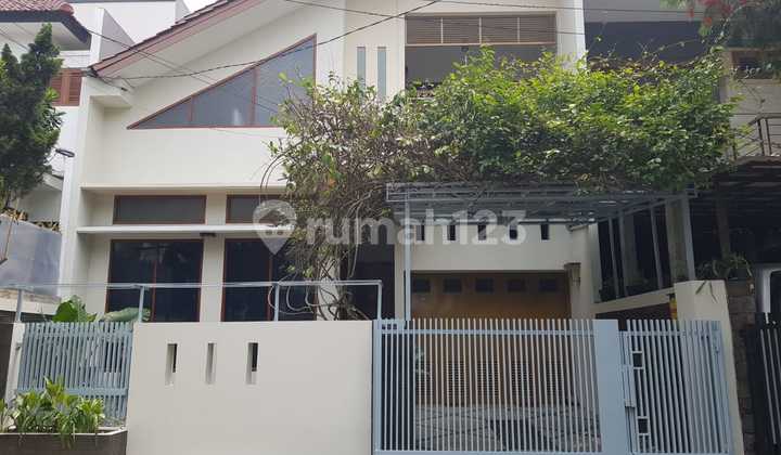 Murah Rumah minimalis sayap Riau dekat gedung sate Bandung Kota