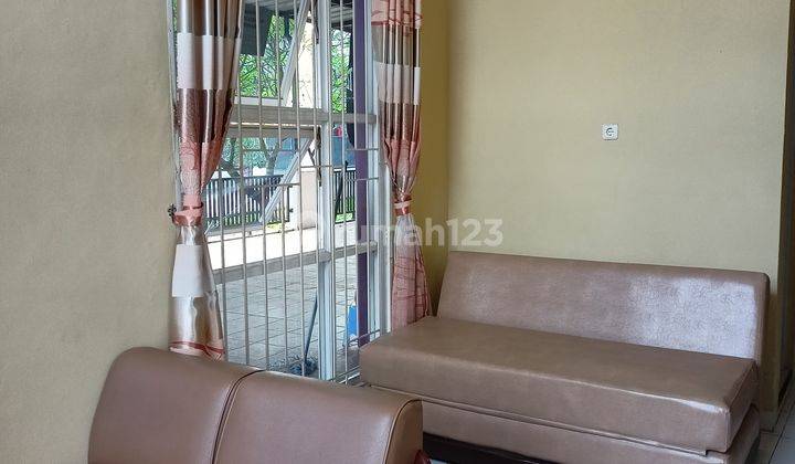 Disewakan Rumah Regensi Melati Mas 2 Hook Besar 3