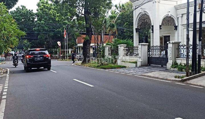 RUMAH MEWAH DI JUAL JALAN PANGLIMA POLIM JAKARTA SELATAN  2