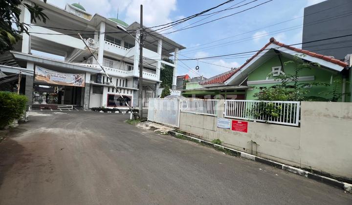 Rumah Hook Termurah Di Mahkota Simprug Ciledug Rumah Hook Termurah Di Mahkota Simprug Ciledug