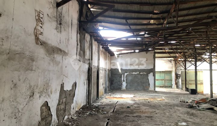 Eks Gudang Dgn Luas Tanah 608 M² di Cengkareng Eks Gudang Dgn Luas Tanah 608 M² di Cengkareng