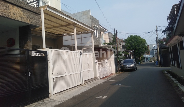 Rumah 2 Lantai Di Taman Aries Jakarta Barat 2