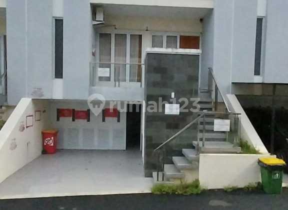 Rumah Modern Di Cluster Krukut Hills Limo Cinere Depok 